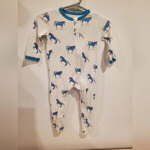 Kyte BABY White and Blue Horse Print Footie